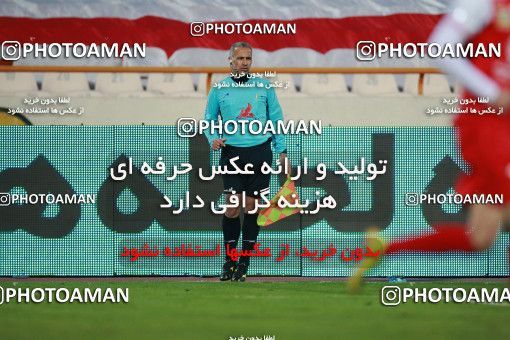1560021, Tehran, Iran, لیگ برتر فوتبال ایران، Persian Gulf Cup، Week 11، First Leg، Persepolis 2 v 1 Foulad Khouzestan on 2021/01/18 at Azadi Stadium