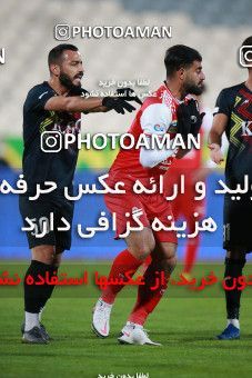 1560507, Tehran, Iran, لیگ برتر فوتبال ایران، Persian Gulf Cup، Week 11، First Leg، Persepolis 2 v 1 Foulad Khouzestan on 2021/01/18 at Azadi Stadium