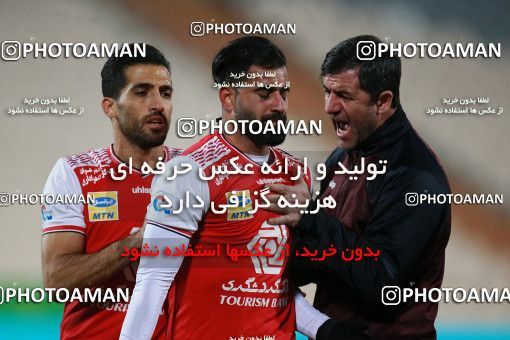 1560334, Tehran, Iran, لیگ برتر فوتبال ایران، Persian Gulf Cup، Week 11، First Leg، Persepolis 2 v 1 Foulad Khouzestan on 2021/01/18 at Azadi Stadium