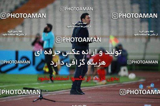 1560529, Tehran, Iran, لیگ برتر فوتبال ایران، Persian Gulf Cup، Week 11، First Leg، Persepolis 2 v 1 Foulad Khouzestan on 2021/01/18 at Azadi Stadium