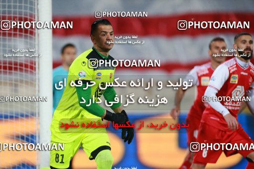 1560365, Tehran, Iran, لیگ برتر فوتبال ایران، Persian Gulf Cup، Week 11، First Leg، Persepolis 2 v 1 Foulad Khouzestan on 2021/01/18 at Azadi Stadium