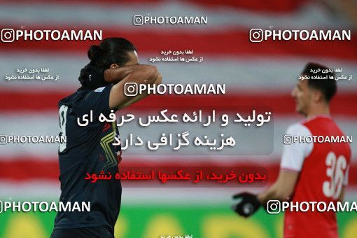 1560480, Tehran, Iran, لیگ برتر فوتبال ایران، Persian Gulf Cup، Week 11، First Leg، Persepolis 2 v 1 Foulad Khouzestan on 2021/01/18 at Azadi Stadium