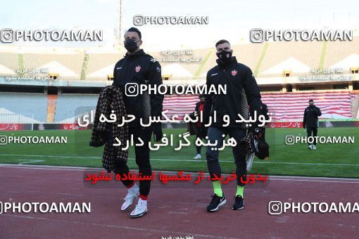 1561737, Tehran, Iran, لیگ برتر فوتبال ایران، Persian Gulf Cup، Week 11، First Leg، Persepolis 2 v 1 Foulad Khouzestan on 2021/01/18 at Azadi Stadium