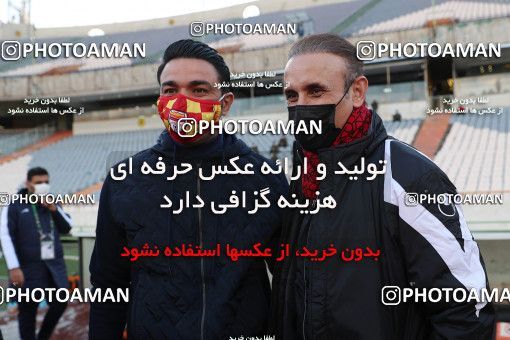 1561738, Tehran, Iran, لیگ برتر فوتبال ایران، Persian Gulf Cup، Week 11، First Leg، Persepolis 2 v 1 Foulad Khouzestan on 2021/01/18 at Azadi Stadium