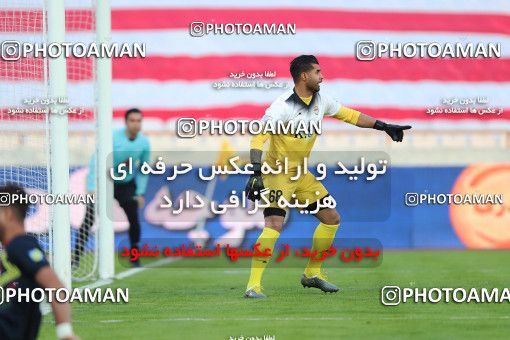 1561718, Tehran, Iran, لیگ برتر فوتبال ایران، Persian Gulf Cup، Week 11، First Leg، Persepolis 2 v 1 Foulad Khouzestan on 2021/01/18 at Azadi Stadium