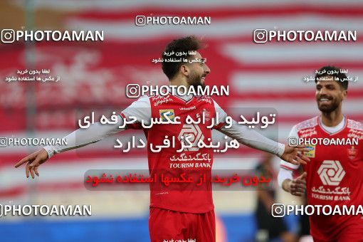 1561697, Tehran, Iran, لیگ برتر فوتبال ایران، Persian Gulf Cup، Week 11، First Leg، Persepolis 2 v 1 Foulad Khouzestan on 2021/01/18 at Azadi Stadium