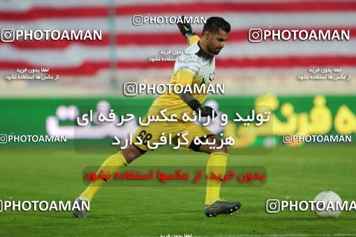 1561719, Tehran, Iran, لیگ برتر فوتبال ایران، Persian Gulf Cup، Week 11، First Leg، Persepolis 2 v 1 Foulad Khouzestan on 2021/01/18 at Azadi Stadium