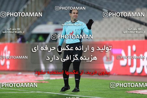 1561734, Tehran, Iran, لیگ برتر فوتبال ایران، Persian Gulf Cup، Week 11، First Leg، Persepolis 2 v 1 Foulad Khouzestan on 2021/01/18 at Azadi Stadium