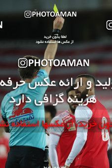 1561746, Tehran, Iran, لیگ برتر فوتبال ایران، Persian Gulf Cup، Week 11، First Leg، Persepolis 2 v 1 Foulad Khouzestan on 2021/01/18 at Azadi Stadium
