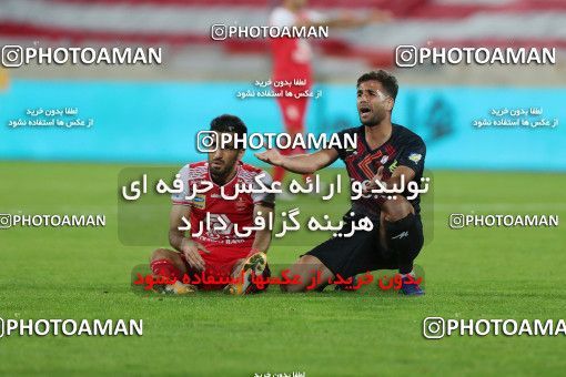 1561671, Tehran, Iran, لیگ برتر فوتبال ایران، Persian Gulf Cup، Week 11، First Leg، Persepolis 2 v 1 Foulad Khouzestan on 2021/01/18 at Azadi Stadium