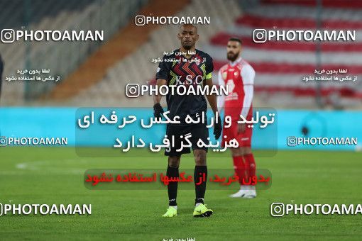1561729, Tehran, Iran, لیگ برتر فوتبال ایران، Persian Gulf Cup، Week 11، First Leg، Persepolis 2 v 1 Foulad Khouzestan on 2021/01/18 at Azadi Stadium