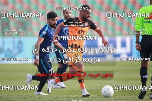 1562269, Tehran,Shahr Qods, , لیگ برتر فوتبال ایران، Persian Gulf Cup، Week 12، First Leg، Paykan 2 v 3 Mes Rafsanjan on 2021/01/20 at Azadi Stadium