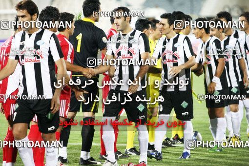 1565312, Tehran, Iran, لیگ برتر فوتبال ایران، Persian Gulf Cup، Week 4، First Leg، Persepolis 1 v 0 Saba Qom on 2009/08/28 at Azadi Stadium