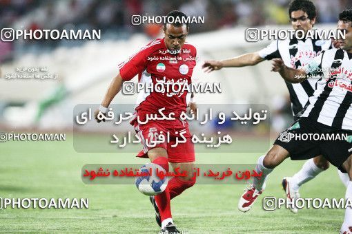 1565251, لیگ برتر فوتبال ایران، Persian Gulf Cup، Week 4، First Leg، 2009/08/28، Tehran، Azadi Stadium، Persepolis 1 - 0 Saba Qom