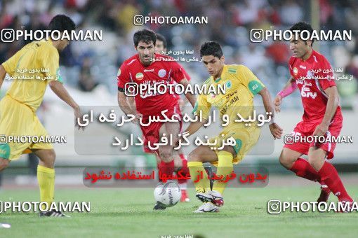 1565985, Tehran, Iran, لیگ برتر فوتبال ایران، Persian Gulf Cup، Week 7، First Leg، Persepolis 2 v 2 Rah Ahan on 2009/09/20 at Azadi Stadium