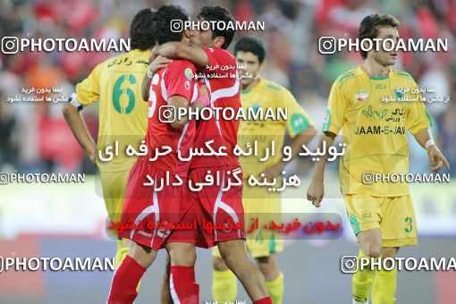 1565984, لیگ برتر فوتبال ایران، Persian Gulf Cup، Week 7، First Leg، 2009/09/20، Tehran، Azadi Stadium، Persepolis 2 - 2 Rah Ahan
