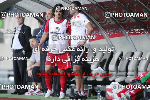 1565978, Tehran, Iran, لیگ برتر فوتبال ایران، Persian Gulf Cup، Week 7، First Leg، Persepolis 2 v 2 Rah Ahan on 2009/09/20 at Azadi Stadium