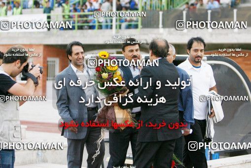 1566351, Kerman, Iran, لیگ برتر فوتبال ایران، Persian Gulf Cup، Week 10، First Leg، Mes Kerman 1 v 2 Esteghlal on 2009/10/07 at Shahid Bahonar Stadium