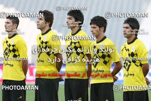 1566462, Tehran, Iran, لیگ برتر فوتبال ایران، Persian Gulf Cup، Week 10، First Leg، Persepolis 4 v 2 Fajr-e Sepasi Shiraz on 2009/10/07 at Azadi Stadium