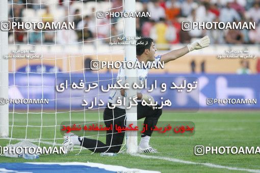 1566437, Tehran, Iran, لیگ برتر فوتبال ایران، Persian Gulf Cup، Week 10، First Leg، Persepolis 4 v 2 Fajr-e Sepasi Shiraz on 2009/10/07 at Azadi Stadium