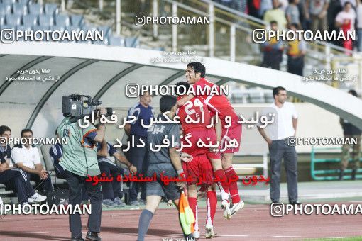 1566414, Tehran, Iran, لیگ برتر فوتبال ایران، Persian Gulf Cup، Week 10، First Leg، Persepolis 4 v 2 Fajr-e Sepasi Shiraz on 2009/10/07 at Azadi Stadium
