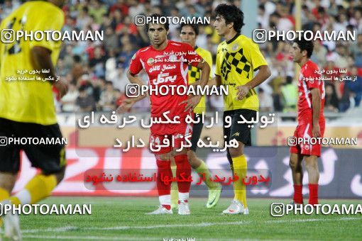1566382, Tehran, Iran, لیگ برتر فوتبال ایران، Persian Gulf Cup، Week 10، First Leg، Persepolis 4 v 2 Fajr-e Sepasi Shiraz on 2009/10/07 at Azadi Stadium