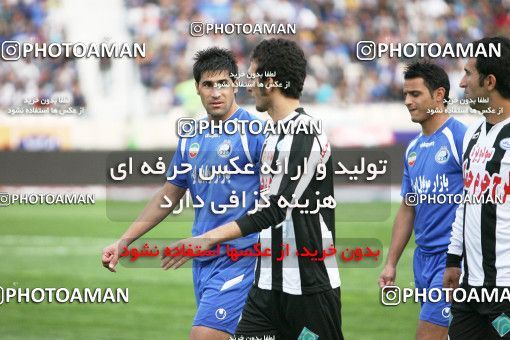 1566692, Tehran, Iran, لیگ برتر فوتبال ایران، Persian Gulf Cup، Week 13، First Leg، Esteghlal 1 v 1 Saba Qom on 2009/10/23 at Azadi Stadium