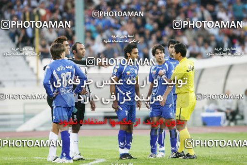 1566804, لیگ برتر فوتبال ایران، Persian Gulf Cup، Week 13، First Leg، 2009/10/23، Tehran، Azadi Stadium، Esteghlal 1 - ۱ Saba Qom