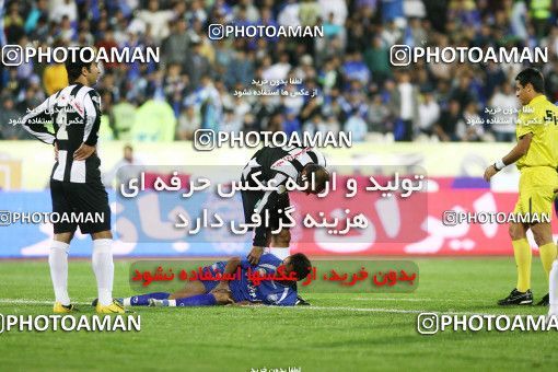 1566794, Tehran, Iran, لیگ برتر فوتبال ایران، Persian Gulf Cup، Week 13، First Leg، Esteghlal 1 v 1 Saba Qom on 2009/10/23 at Azadi Stadium