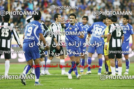 1566786, Tehran, Iran, لیگ برتر فوتبال ایران، Persian Gulf Cup، Week 13، First Leg، Esteghlal 1 v 1 Saba Qom on 2009/10/23 at Azadi Stadium