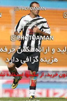 1566646, Tehran, Iran, لیگ برتر فوتبال ایران، Persian Gulf Cup، Week 14، First Leg، Rah Ahan 0 v 1 Sepahan on 2009/10/26 at Ekbatan Stadium