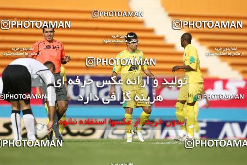 1566670, لیگ برتر فوتبال ایران، Persian Gulf Cup، Week 14، First Leg، 2009/10/26، Tehran، Ekbatan Stadium، Rah Ahan 0 - ۱ Sepahan