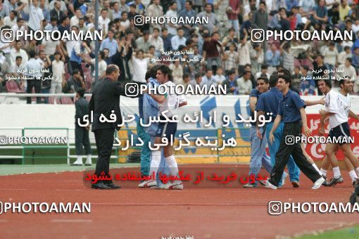 1569446, Tehran, , لیگ برتر فوتبال ایران، Persian Gulf Cup، Week 26، Second Leg، Esteghlal 3 v 2 Pegah Rasht on 2004/05/03 at Azadi Stadium