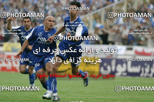 1569437, Tehran, , لیگ برتر فوتبال ایران، Persian Gulf Cup، Week 26، Second Leg، Esteghlal 3 v 2 Pegah Rasht on 2004/05/03 at Azadi Stadium