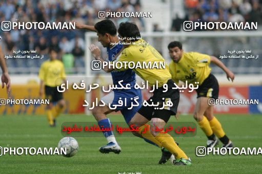 1569582, Tehran, , لیگ برتر فوتبال ایران، Persian Gulf Cup، Week 24، Second Leg، Esteghlal 2 v 1 Sepahan on 2004/04/12 at Azadi Stadium