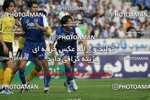 1569640, لیگ برتر فوتبال ایران، Persian Gulf Cup، Week 24، Second Leg، 2004/04/12، Tehran، Azadi Stadium، Esteghlal 2 - ۱ Sepahan
