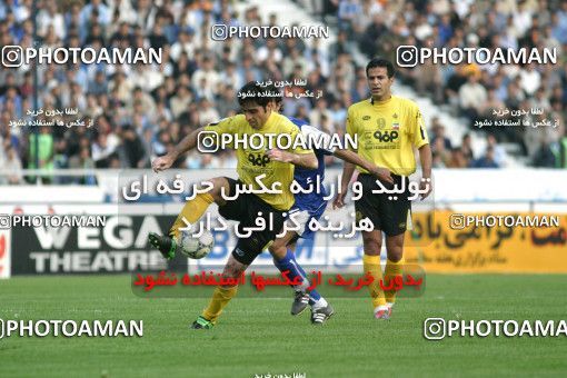 1569479, Tehran, , لیگ برتر فوتبال ایران، Persian Gulf Cup، Week 24، Second Leg، Esteghlal 2 v 1 Sepahan on 2004/04/12 at Azadi Stadium