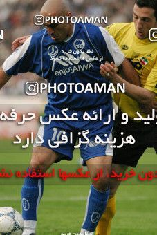 1569528, Tehran, , لیگ برتر فوتبال ایران، Persian Gulf Cup، Week 24، Second Leg، Esteghlal 2 v 1 Sepahan on 2004/04/12 at Azadi Stadium