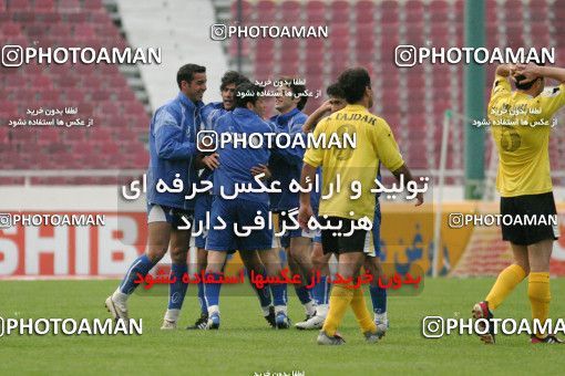1569568, Tehran, , لیگ برتر فوتبال ایران، Persian Gulf Cup، Week 24، Second Leg، Esteghlal 2 v 1 Sepahan on 2004/04/12 at Azadi Stadium