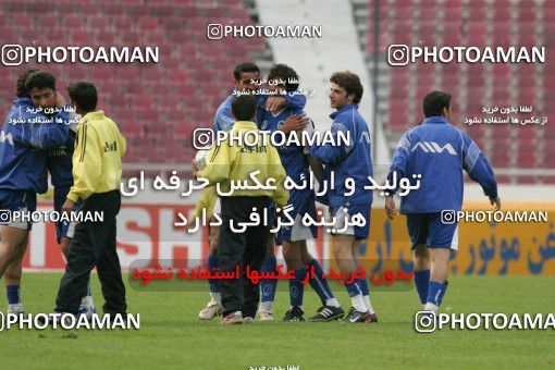 1569509, Tehran, , لیگ برتر فوتبال ایران، Persian Gulf Cup، Week 24، Second Leg، Esteghlal 2 v 1 Sepahan on 2004/04/12 at Azadi Stadium