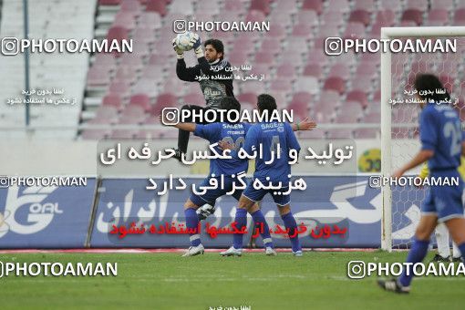1574534, Tehran, , لیگ برتر فوتبال ایران، Persian Gulf Cup، Week 21، Second Leg، Rah Ahan 1 v 2 Esteghlal on 2006/02/06 at Azadi Stadium