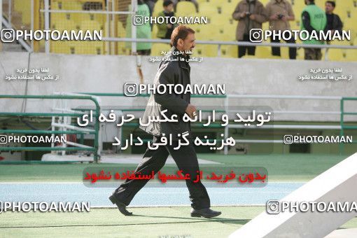 1574439, Tehran, , لیگ برتر فوتبال ایران، Persian Gulf Cup، Week 21، Second Leg، Rah Ahan 1 v 2 Esteghlal on 2006/02/06 at Azadi Stadium