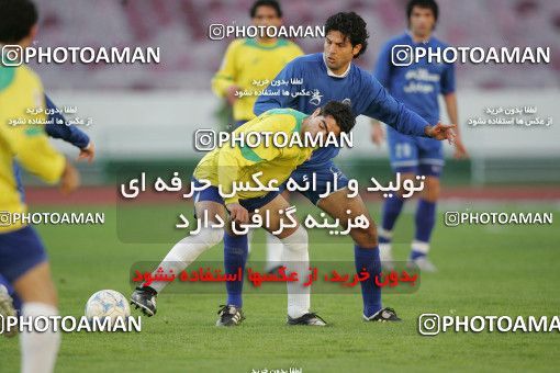 1574482, Tehran, , لیگ برتر فوتبال ایران، Persian Gulf Cup، Week 21، Second Leg، Rah Ahan 1 v 2 Esteghlal on 2006/02/06 at Azadi Stadium