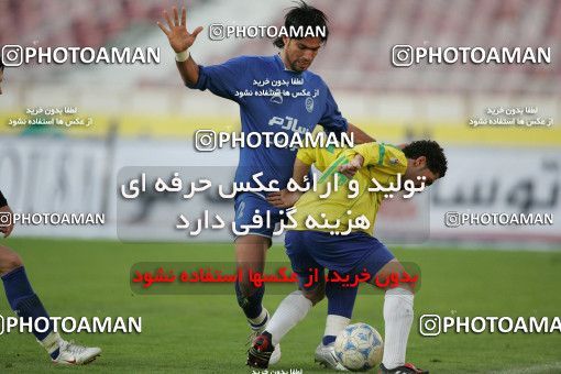 1574461, Tehran, , لیگ برتر فوتبال ایران، Persian Gulf Cup، Week 21، Second Leg، Rah Ahan 1 v 2 Esteghlal on 2006/02/06 at Azadi Stadium