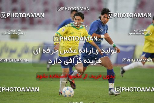 1574469, Tehran, , لیگ برتر فوتبال ایران، Persian Gulf Cup، Week 21، Second Leg، Rah Ahan 1 v 2 Esteghlal on 2006/02/06 at Azadi Stadium
