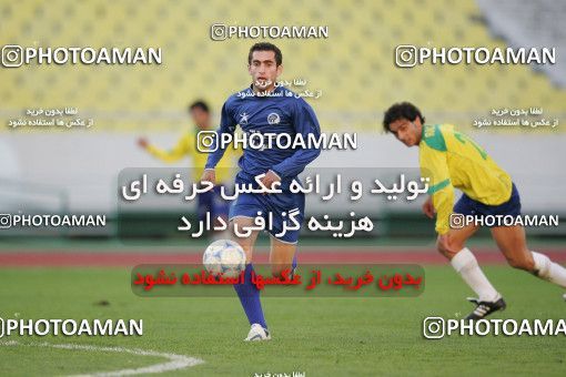 1574493, Tehran, , لیگ برتر فوتبال ایران، Persian Gulf Cup، Week 21، Second Leg، Rah Ahan 1 v 2 Esteghlal on 2006/02/06 at Azadi Stadium