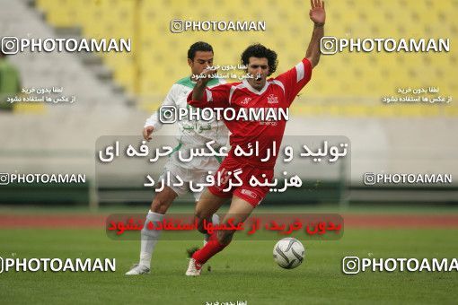 1575334, Tehran, Iran, لیگ برتر فوتبال ایران، Persian Gulf Cup، Week 18، Second Leg، Persepolis 1 v 2 Pas on 2006/01/10 at Azadi Stadium