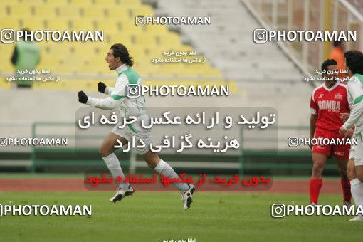 1575365, Tehran, Iran, لیگ برتر فوتبال ایران، Persian Gulf Cup، Week 18، Second Leg، Persepolis 1 v 2 Pas on 2006/01/10 at Azadi Stadium