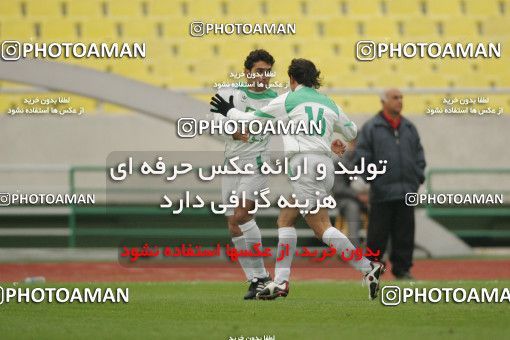 1575265, Tehran, Iran, لیگ برتر فوتبال ایران، Persian Gulf Cup، Week 18، Second Leg، Persepolis 1 v 2 Pas on 2006/01/10 at Azadi Stadium