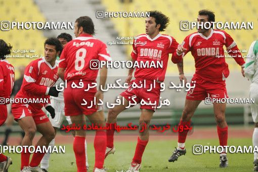 1575319, Tehran, Iran, لیگ برتر فوتبال ایران، Persian Gulf Cup، Week 18، Second Leg، Persepolis 1 v 2 Pas on 2006/01/10 at Azadi Stadium
